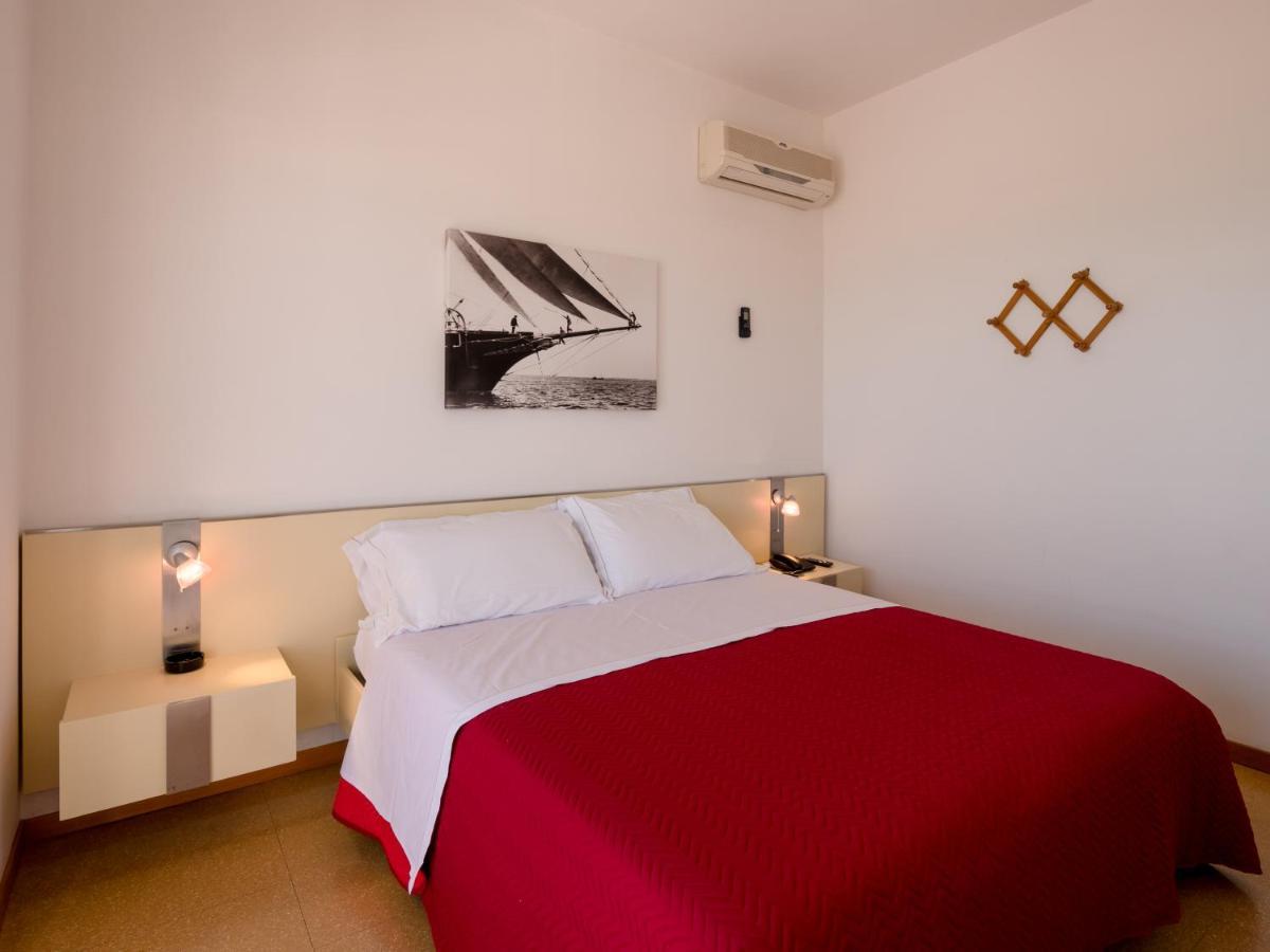 Hotel Europa Senigallia Esterno foto