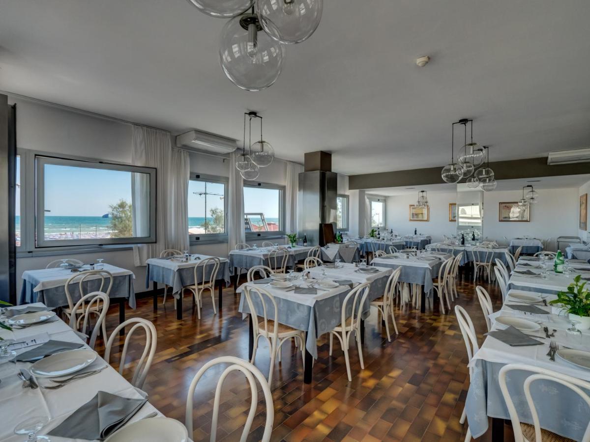 Hotel Europa Senigallia Esterno foto